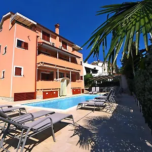 Zdjelar Apartament Poreč